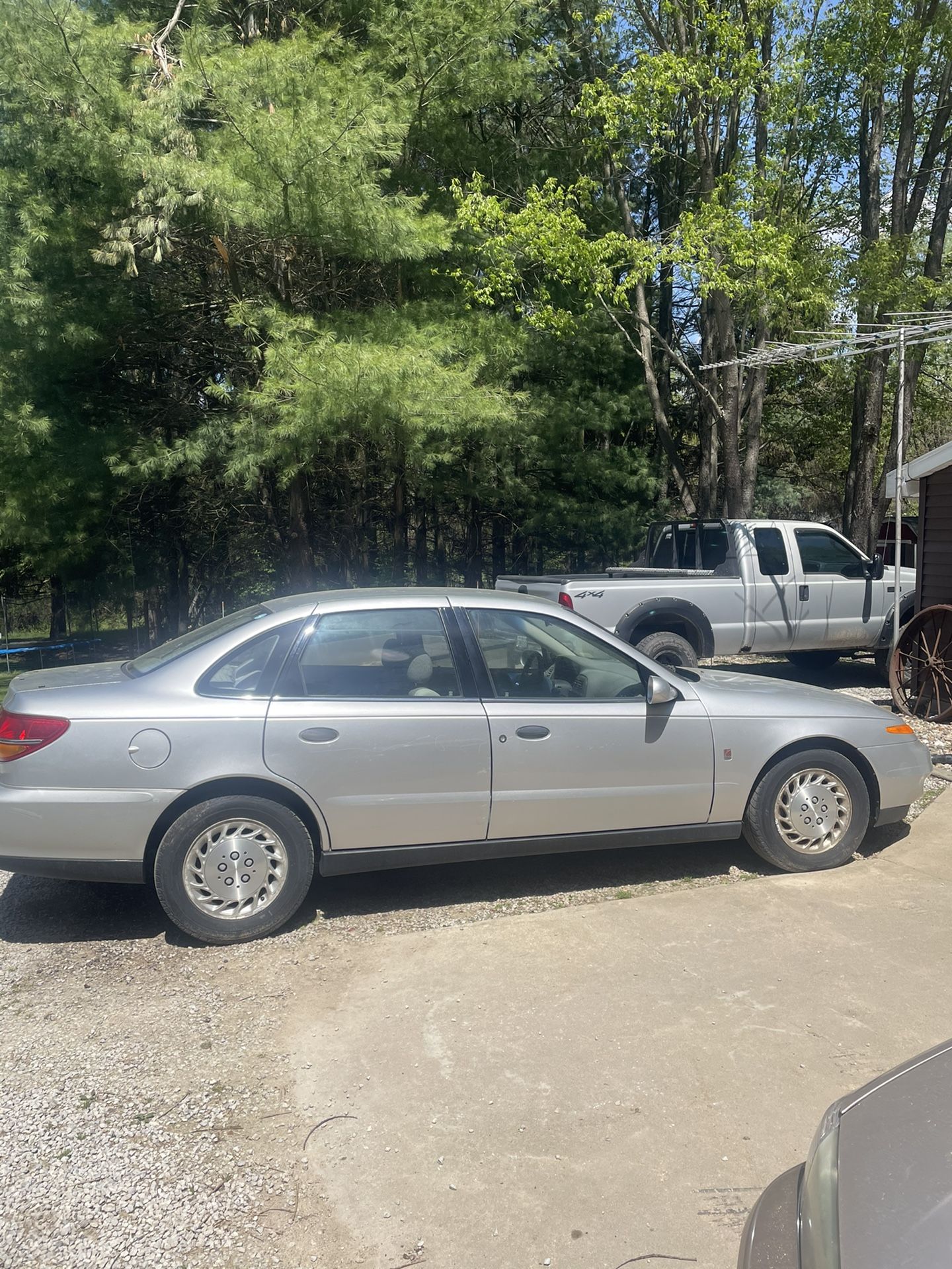 2002 Saturn L100