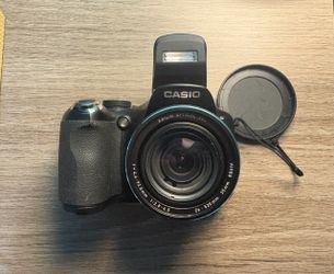 Casio EXILIM EX-FH20 9.1MP Digital Camera - Black