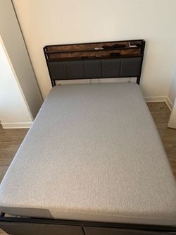 Casper bed mattress - South Loop