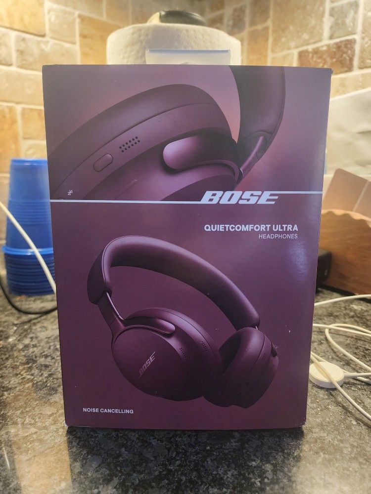 Bose Quiet Comfort Ultra Headphones - Limited Edition Color 