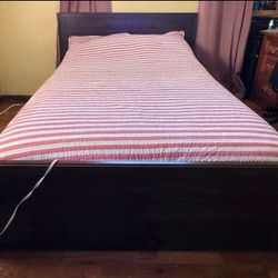 Full/Double Ikea bed frame with drawers