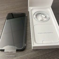 Apple iPhone 11 Black I Can Meet Up