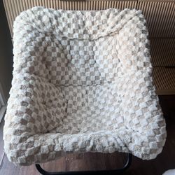 Chair Folds