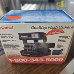 One step flash camera old style