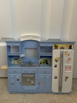 Barbie Kitchen