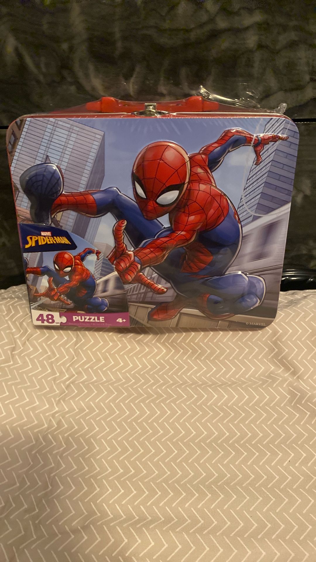 Spider-Man 48 Pieces Puzzle