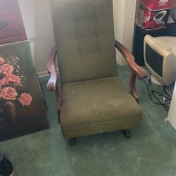 Vintage Rocking Chair 