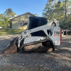 08 Bobcat T190