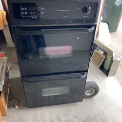 Frigidaire Stackable Oven