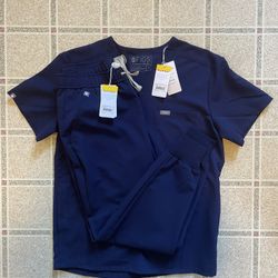 FIGS Scrubs (S) Chisec 3-pocket Top / (S) Tansen Jogger 2.0 Short