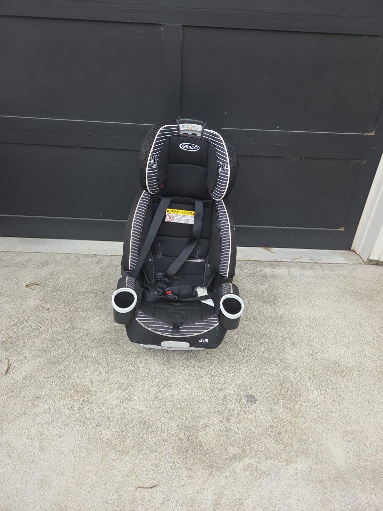 Graco 4ever CAR SEAT
