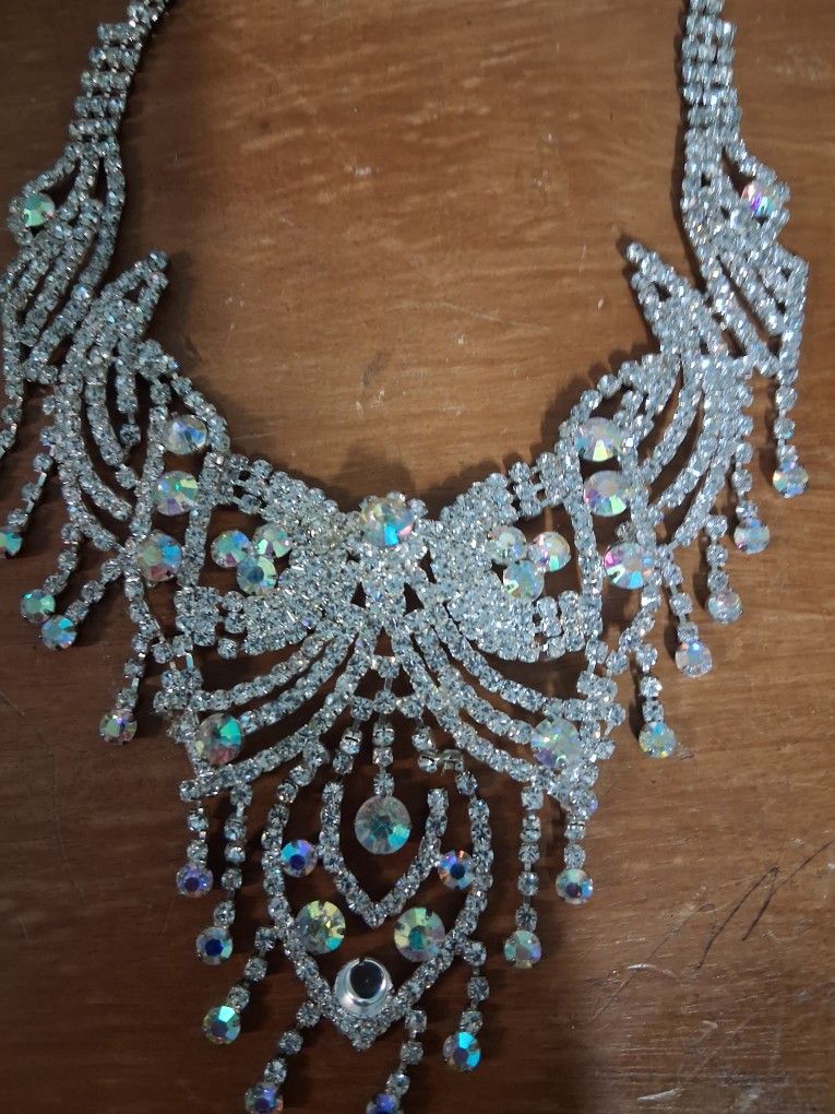 2  RHINESTONES  NECKLACES