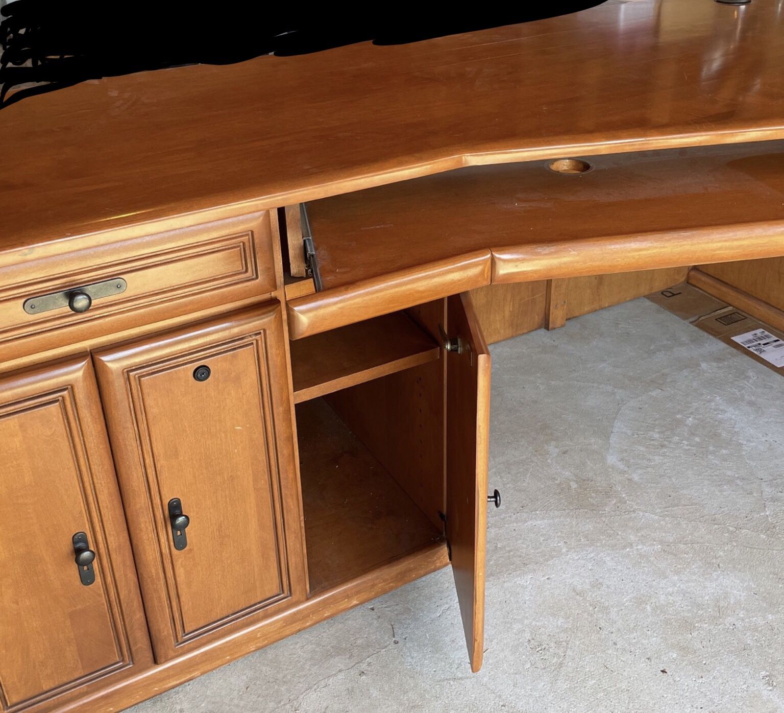 Solid Wood Corner Desk