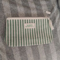 10 Makeup Bags