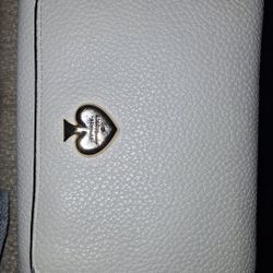 White Kate Spade Wallet 