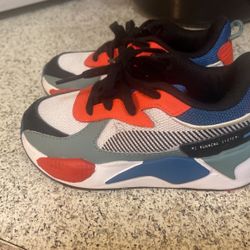 Toddler Size 10 Puma 