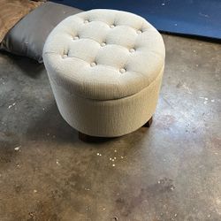 Free Storage Ottoman 