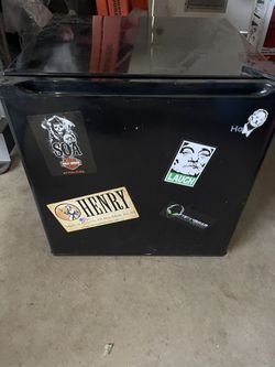 Small fridge with icebox