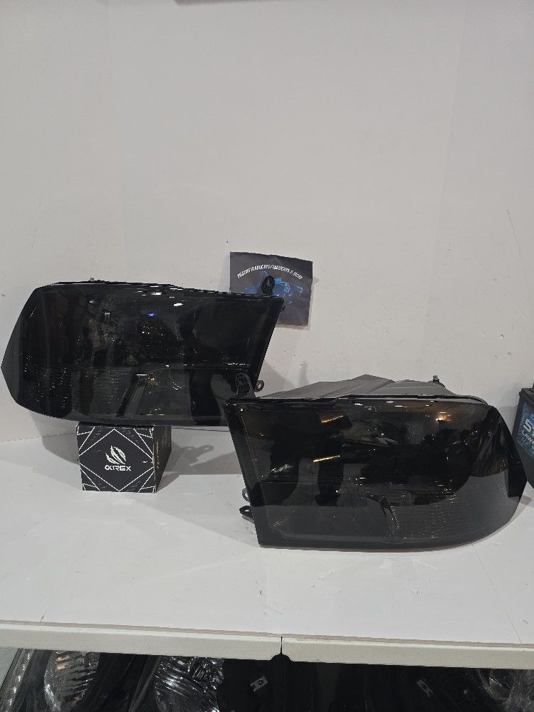 Dodge RAM 2009-2018 Headlights