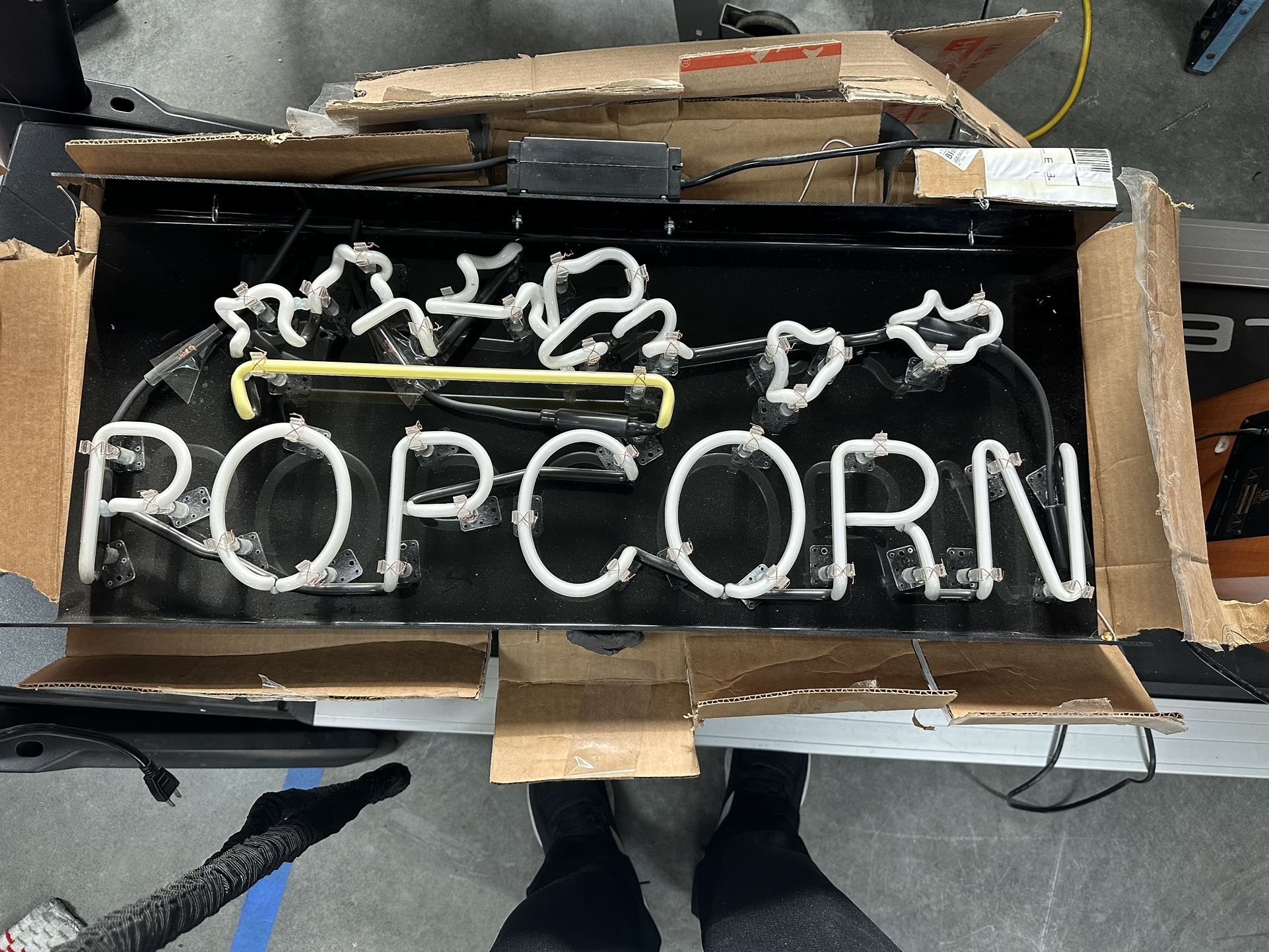 Neon Popcorn Sign