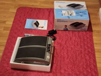 Almost New motionciser with manual charger and remote