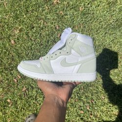 Jordan 1 Seafoams Size 8w & 9w