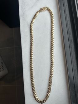Cuban link chain 14k