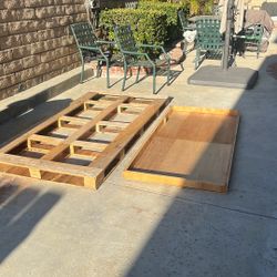 Wooden pallet & Wooden Box