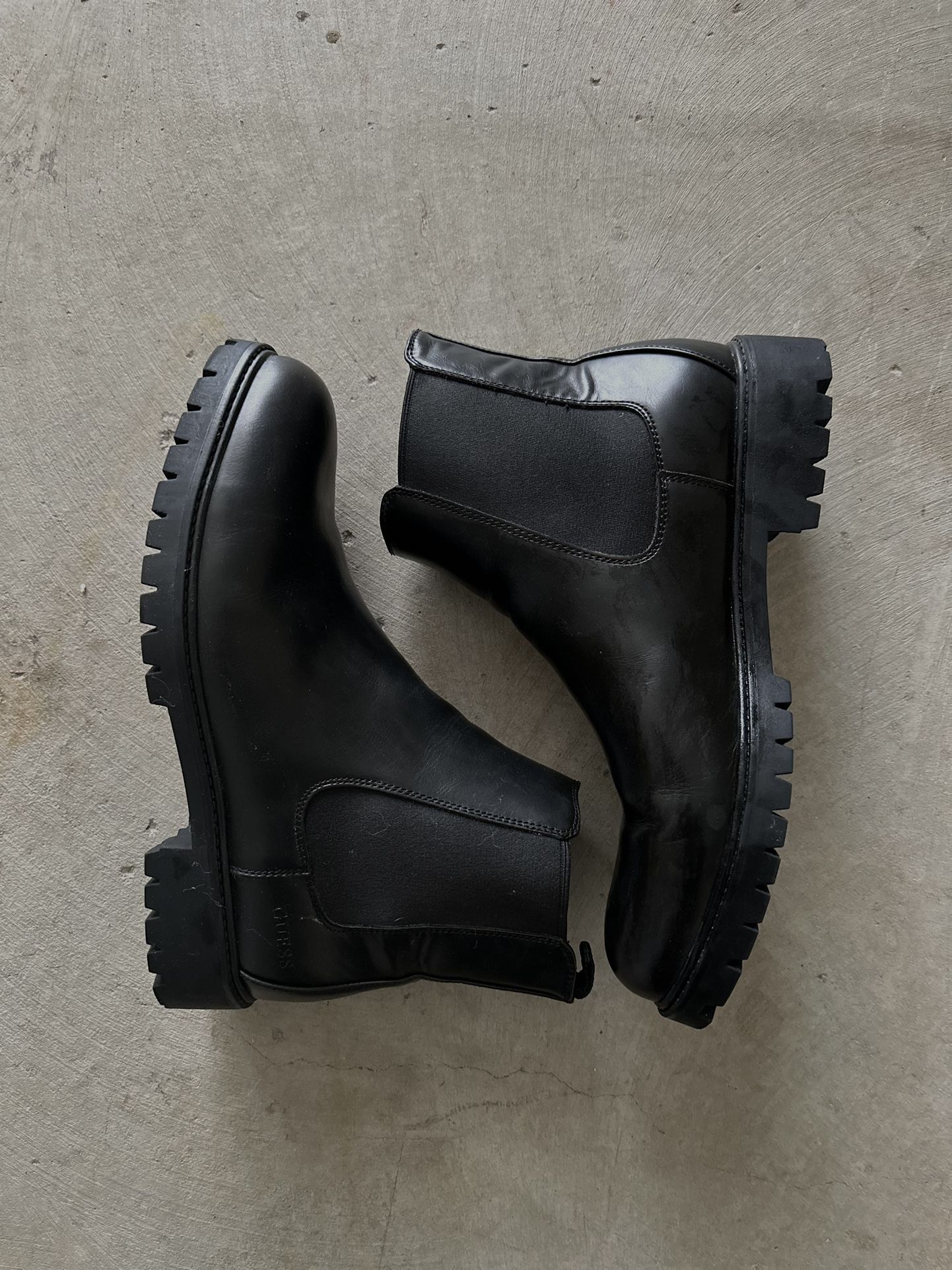 Guess Boots (Men)