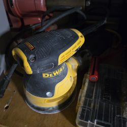 Dewalt Orbital Sander