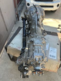 2010. Toyota tacoma.  Transmisión. Parts