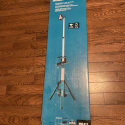 Makita Tower Work Light ( Light Only)