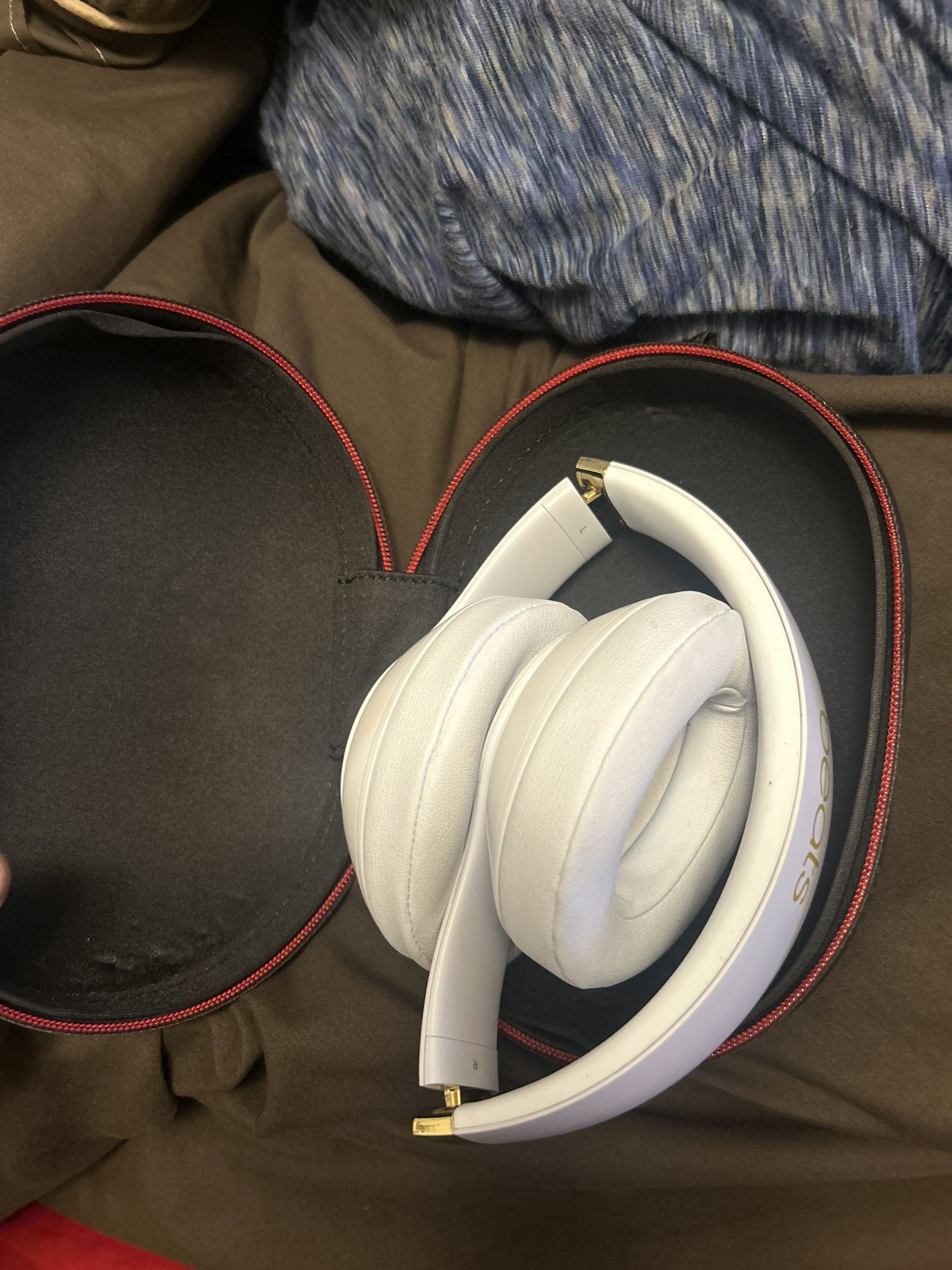Beats Studio 3
