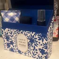 Gift set from Bath & Body Works