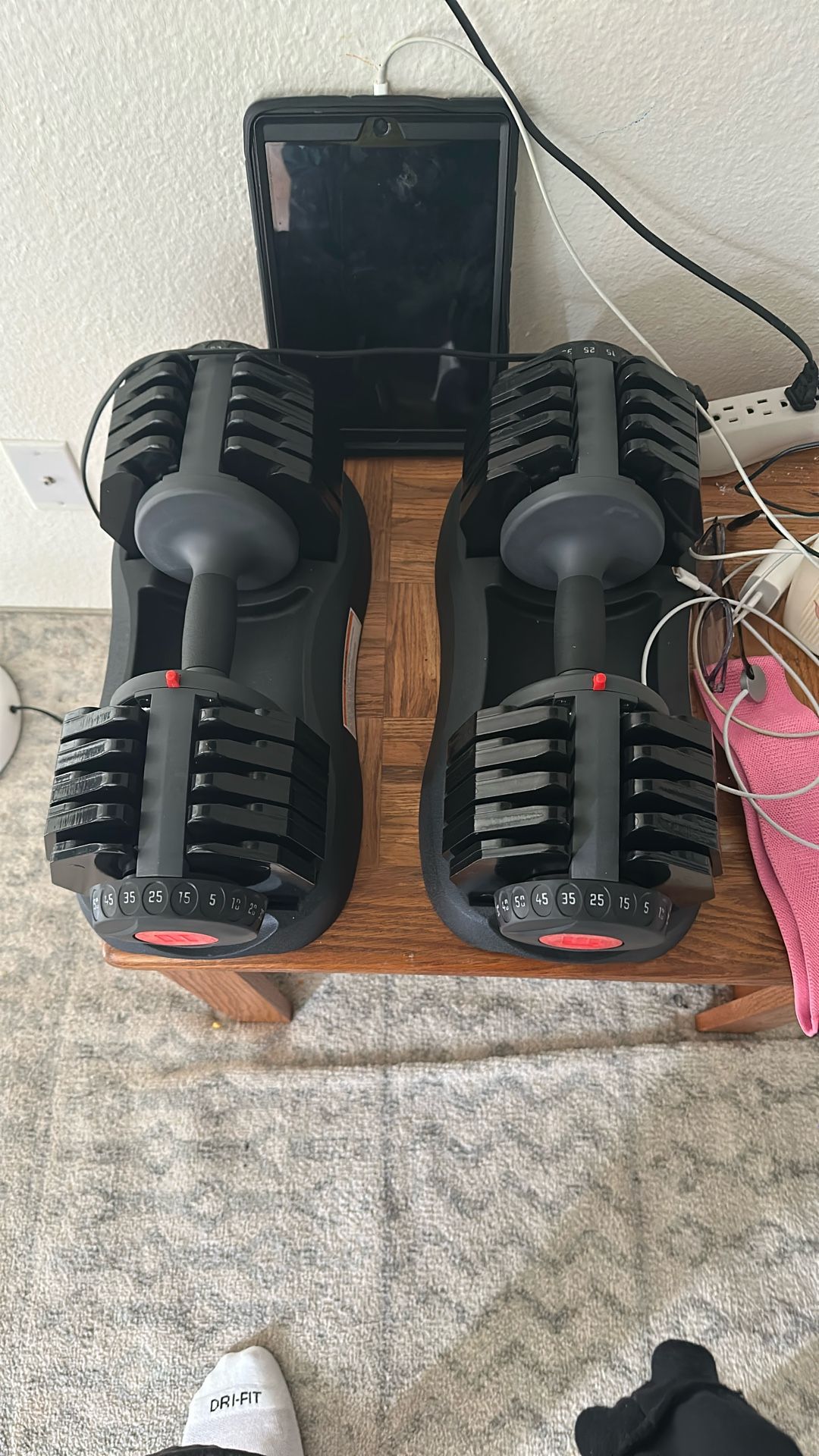 Ethos Adjustable Dumbbells