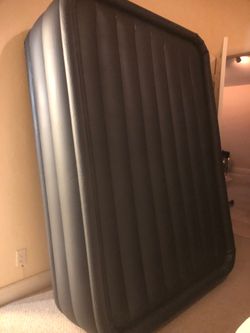 INFLATABLE BED !!! AUTO INFLATE !!! INFLATABLE BED !!!