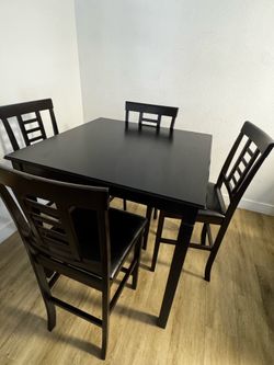 Dining table with chairs
