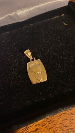 14k GOLD pendant