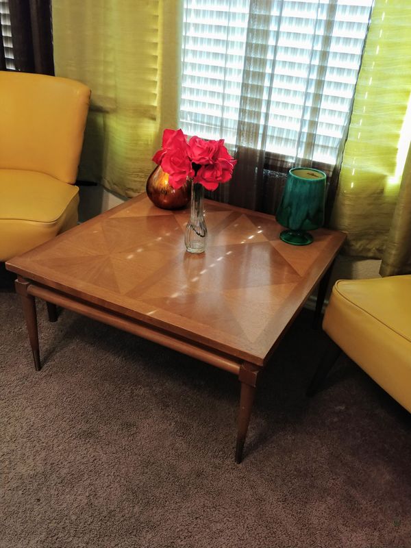 Mcm Coffee Table Furniture In San Antonio Tx Offerup