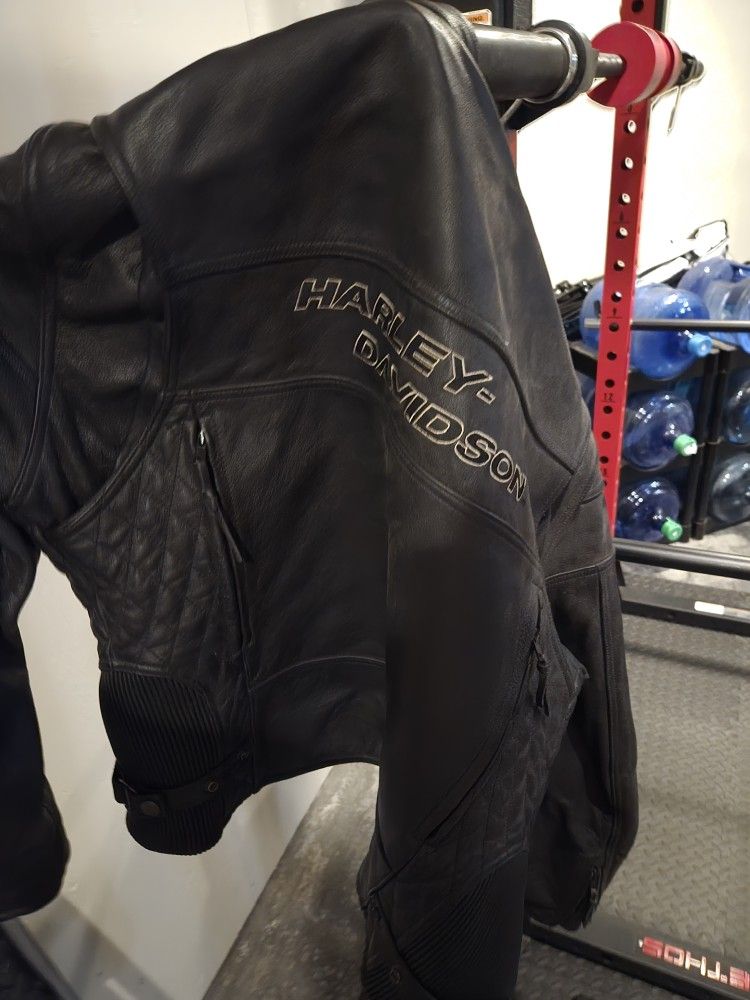 Harley Davidson Leather Jacket XL