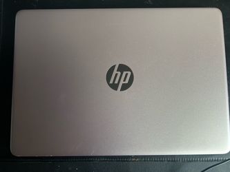2023 pink Hp laptop