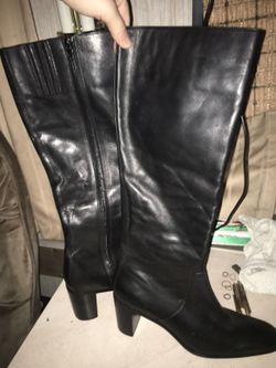 Leather boots 8.5