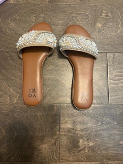 Women’s Sandals size 8