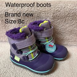 New See Kai Run Toddler Snow boots 