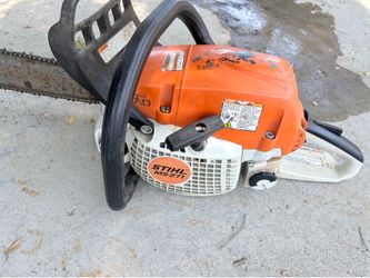 Stihl MS271 Farm Boss Chainsaw – Runs Excellent