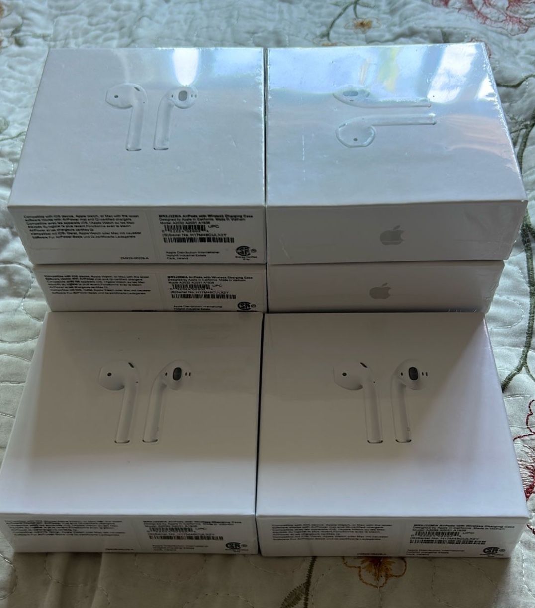 AirPods