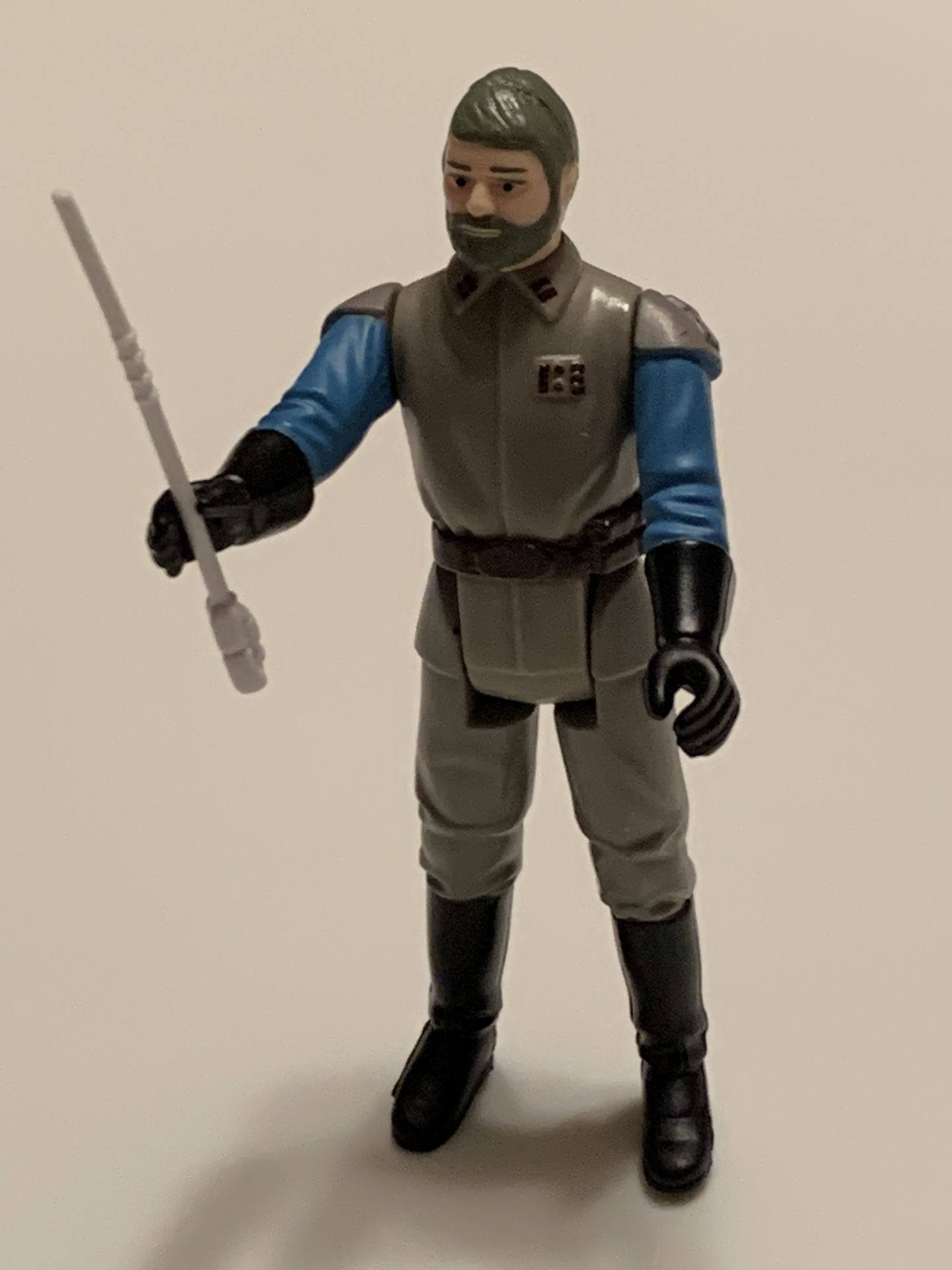 STAR WARS (RETURN OF THE JEDI) GENERAL MADINE from 1983–COMPLETE with White Staff