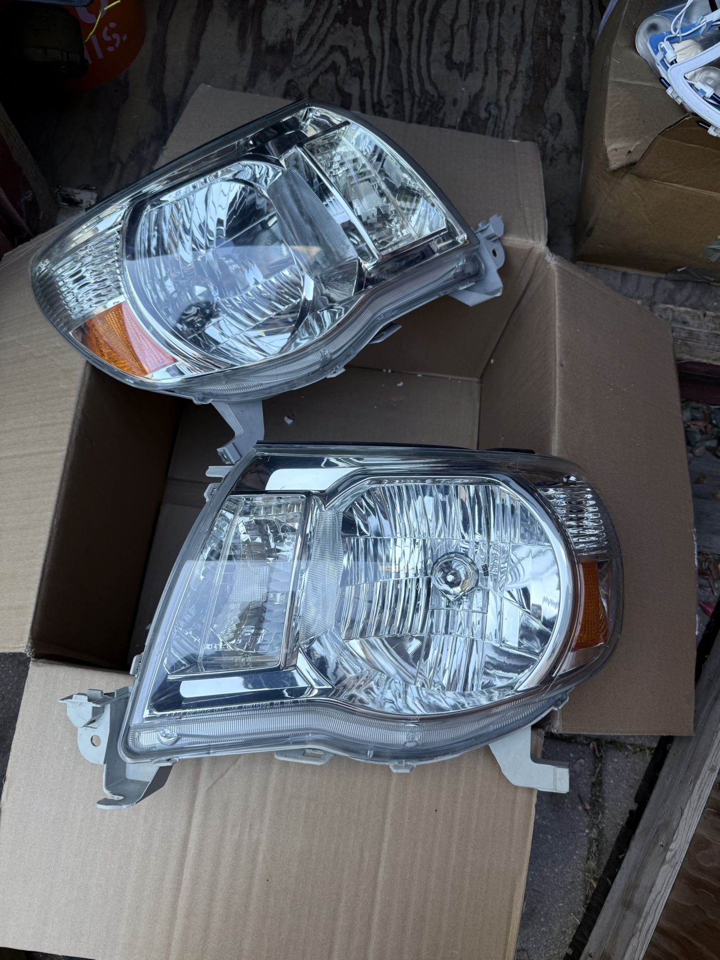 Tacoma Headlights