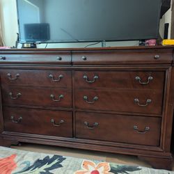 Beautiful Heavy Dresser