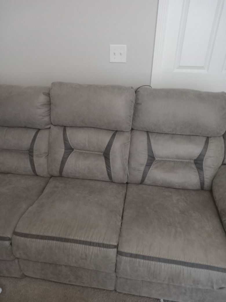 Great Steal For Living Room Set